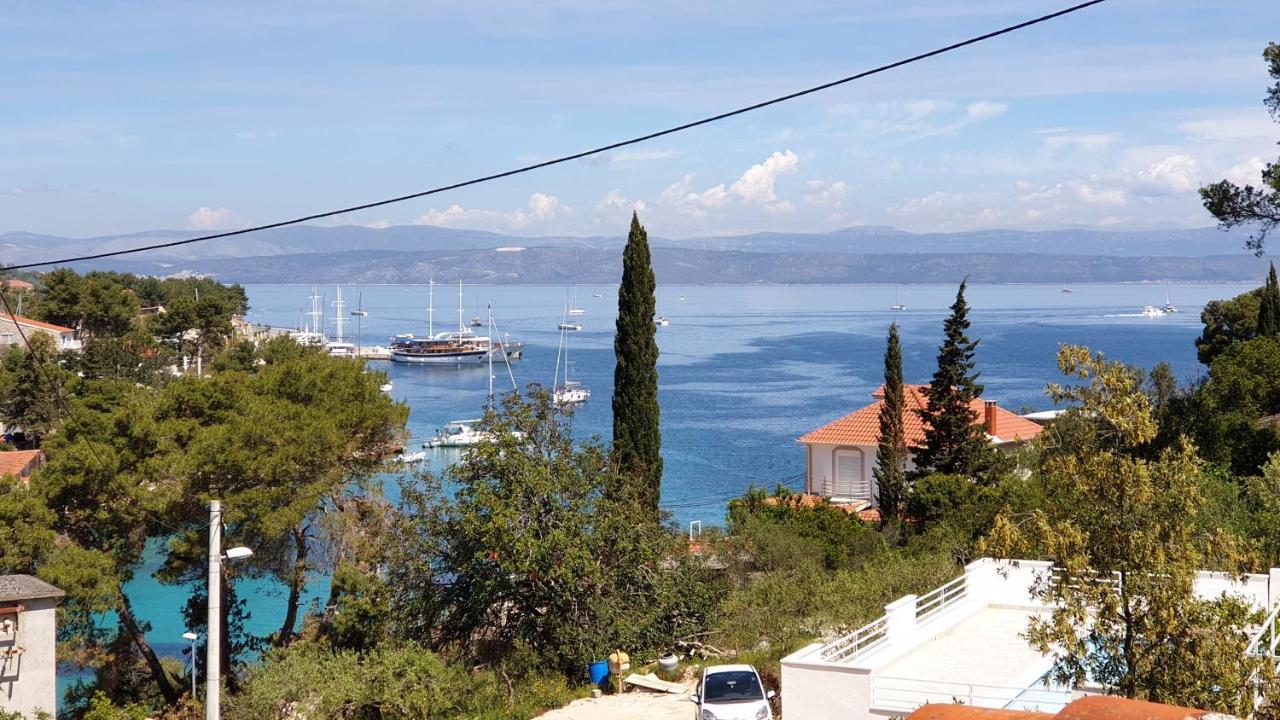 Apartments Solta Rogač Eksteriør billede