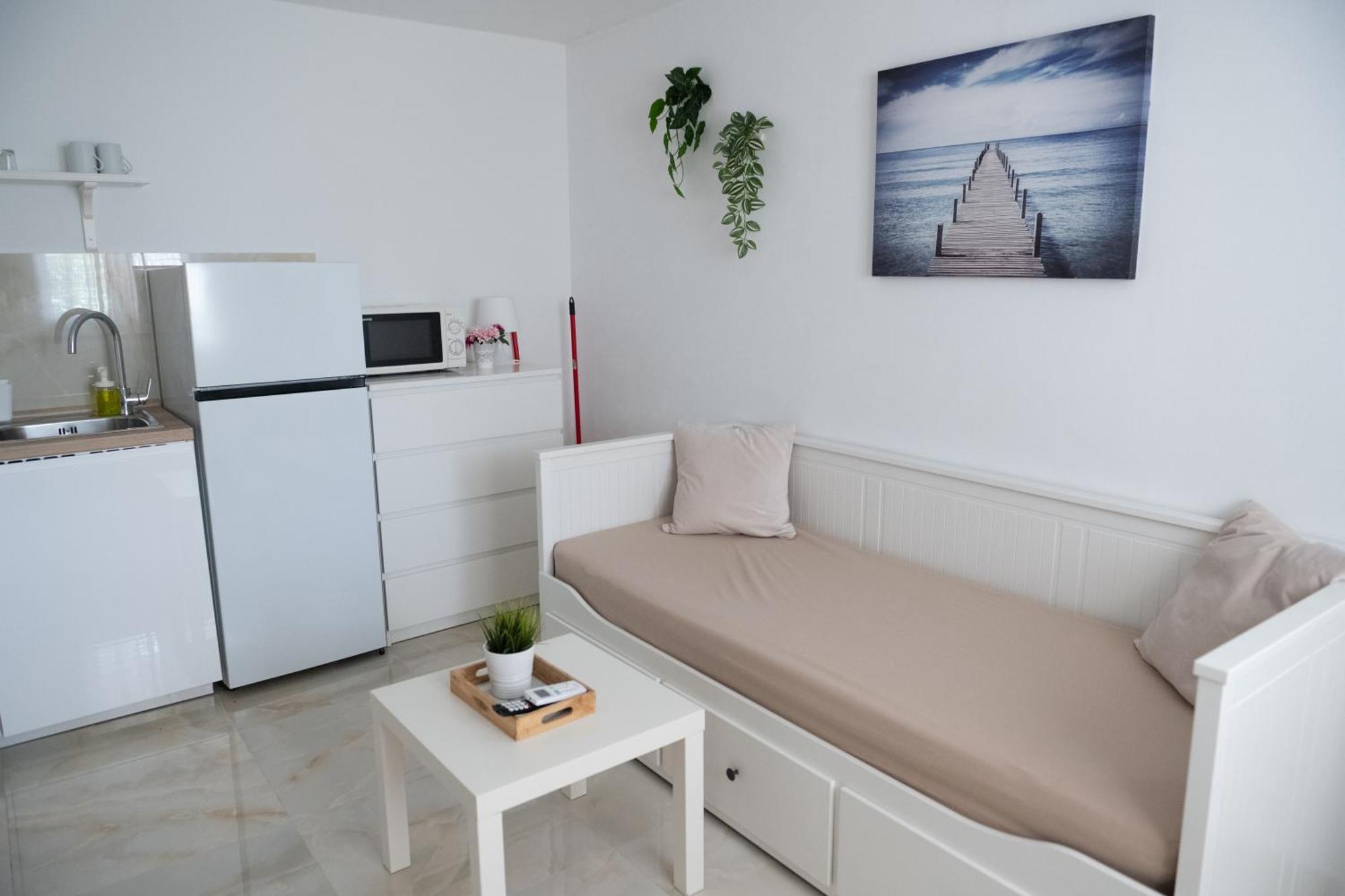 Apartments Solta Rogač Eksteriør billede