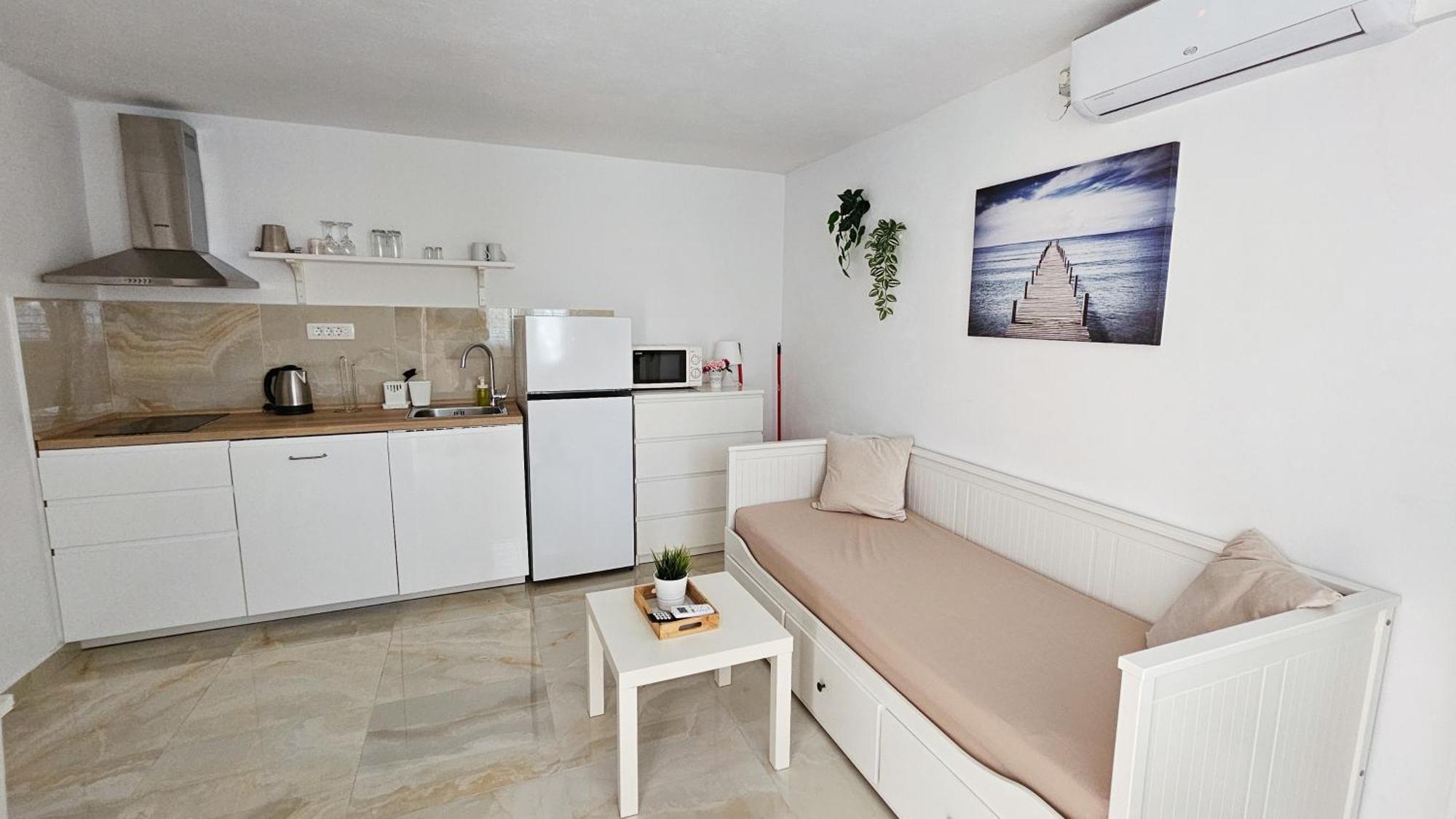 Apartments Solta Rogač Eksteriør billede